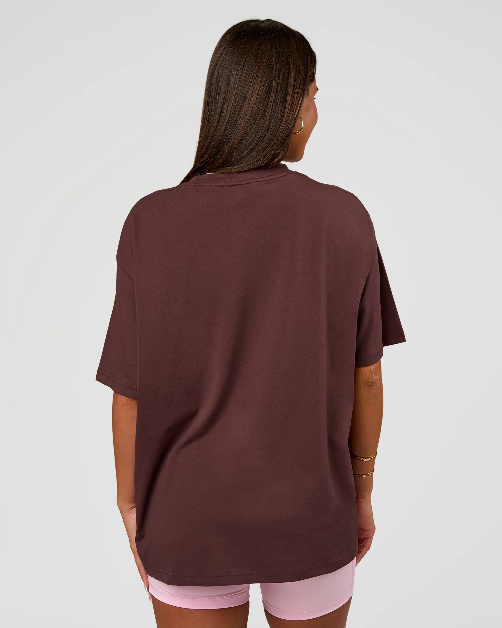 0-go-to-flxcotton-oversized-tee-cocoa-powder-white-3.webp Go-To FLXCotton Oversized Tee - Cocoa Powder-White