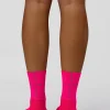 10073-race-performance-quarter-socks-neon-pink-reflective-5.webp Race Performance Quarter Socks - Neon Pink-Reflective