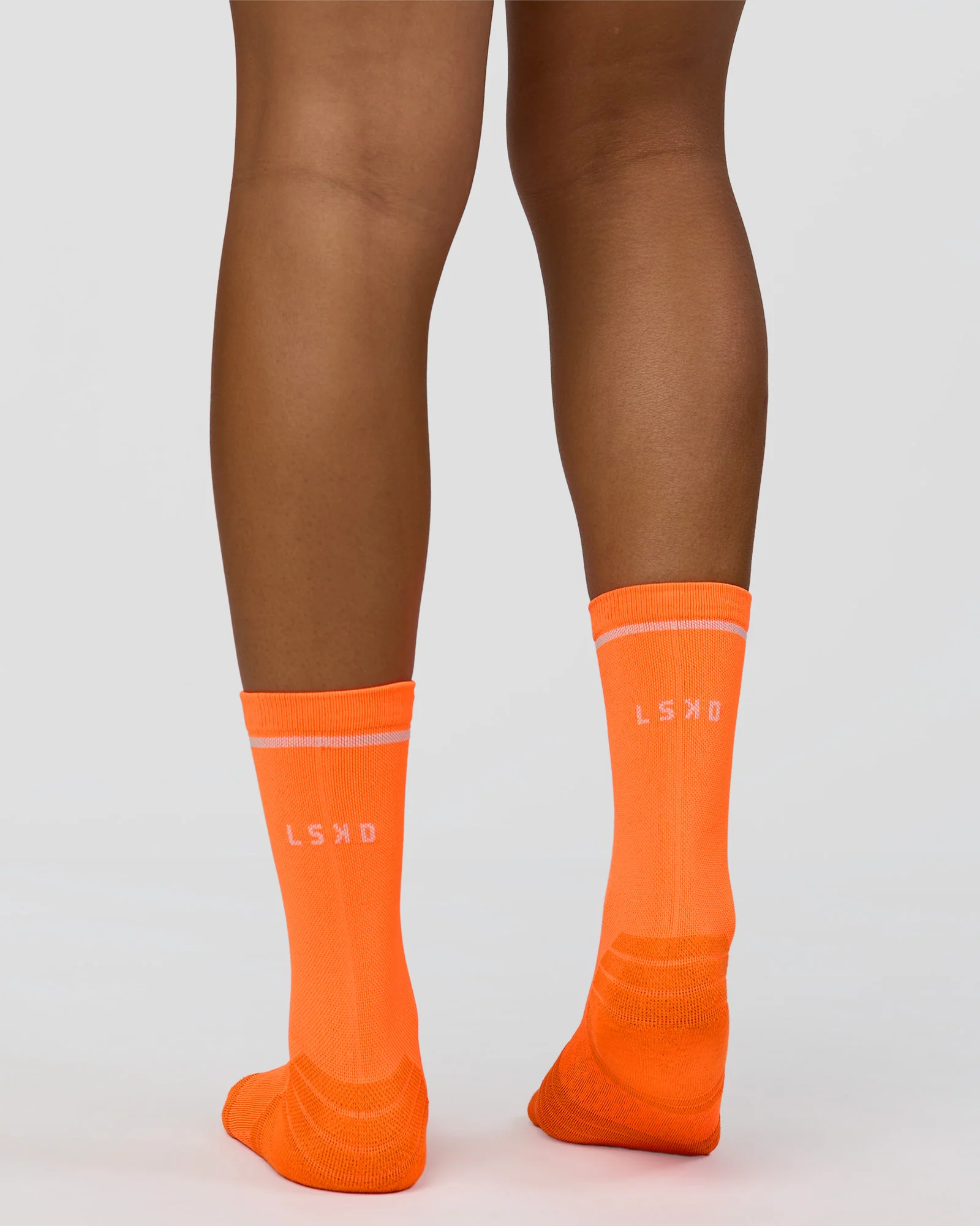 10088-fast-performance-crew-socks-2.0-neon-orange-white-2.webp Fast Performance Crew Socks 2.0 - Neon Orange-White