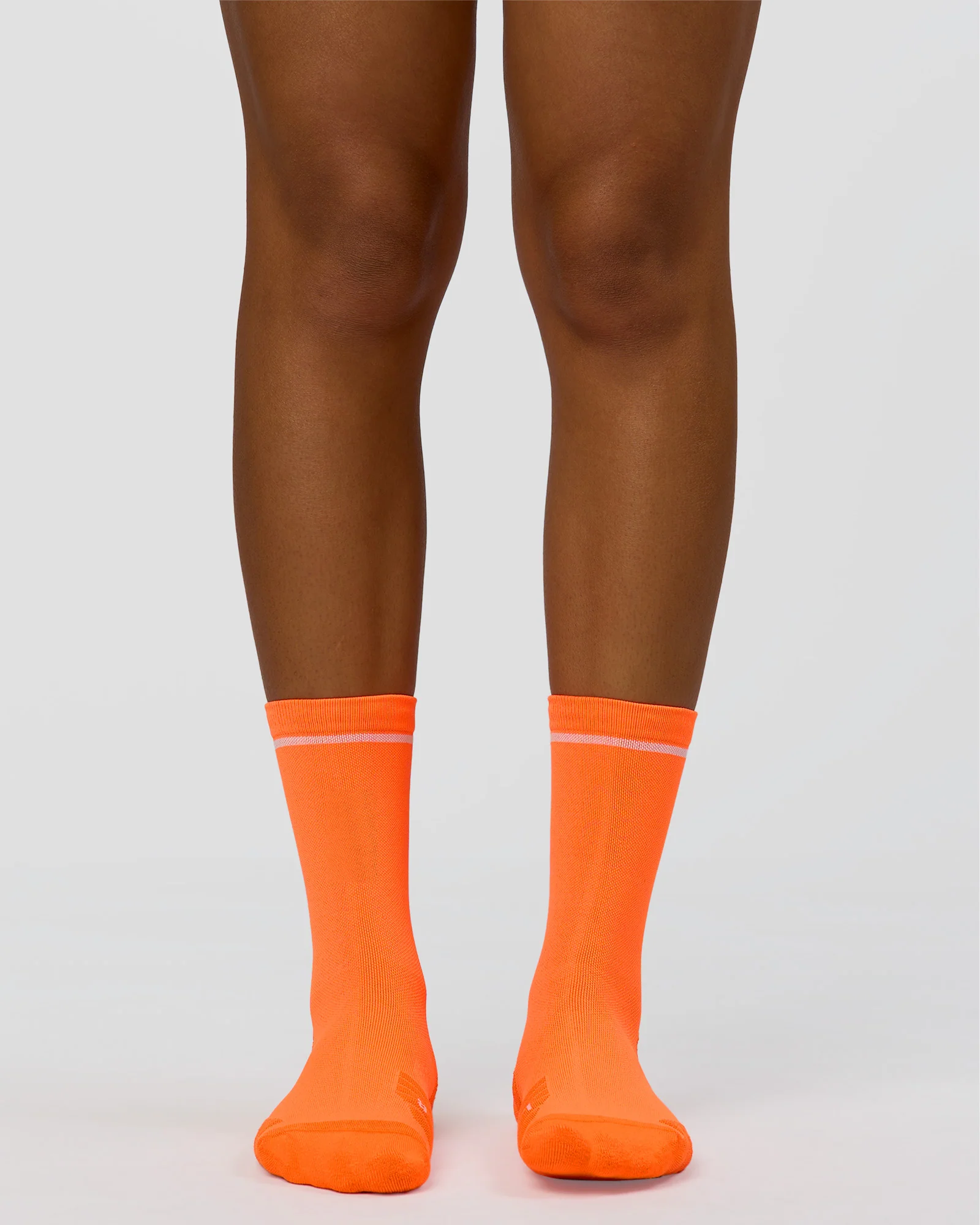 10088-fast-performance-crew-socks-2.0-neon-orange-white-3.webp Fast Performance Crew Socks 2.0 - Neon Orange-White