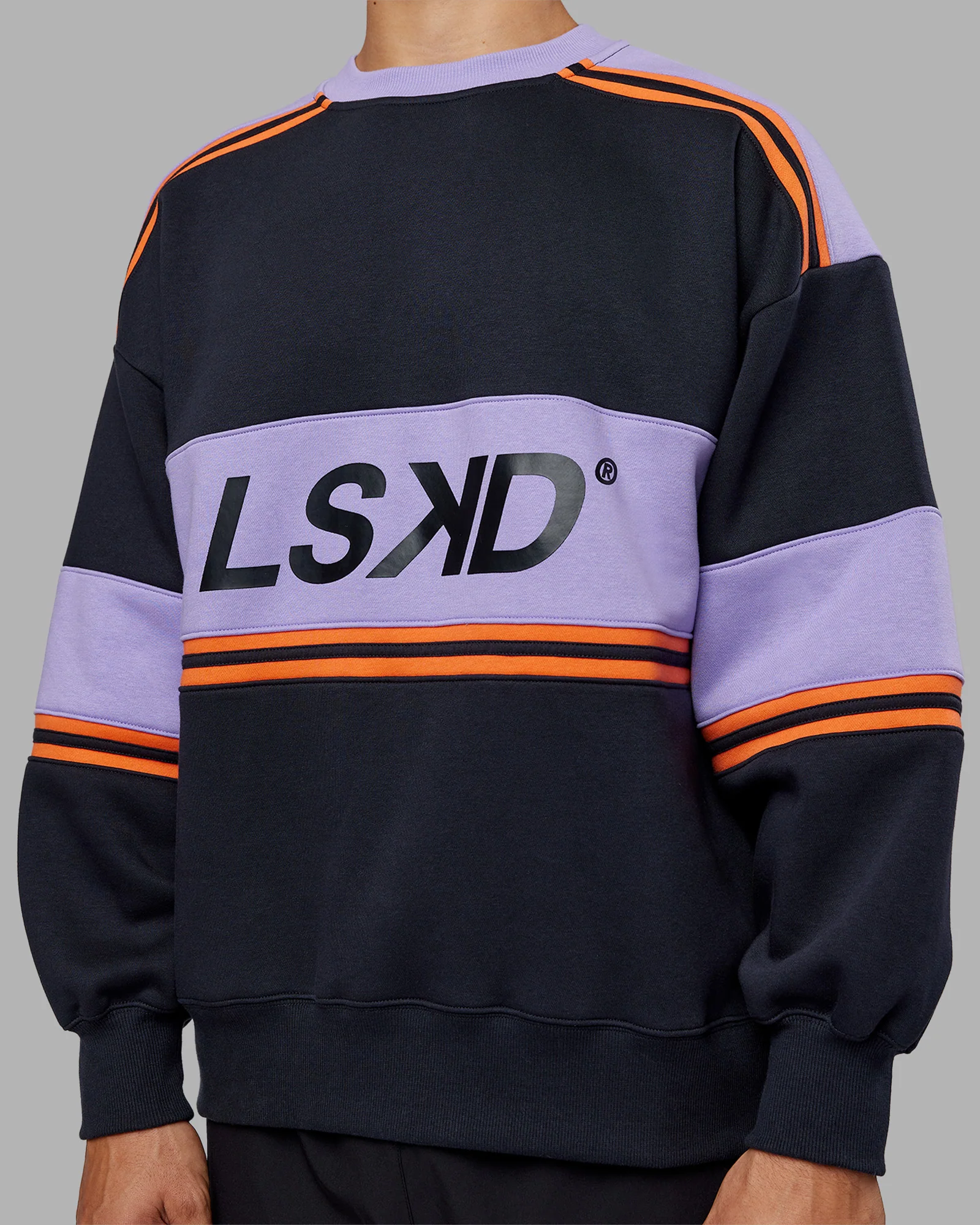 1013-a-team-sweater-oversize-caviar-violet-ray-11.webp A-Team Sweater Oversize - Caviar-Violet Ray