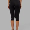 10185-o.g.-fusion-ultra-high-rise-3-4-legging-pockets-black-3.webp O.G. Fusion Ultra High-Rise 3/4 Legging Pockets - Black