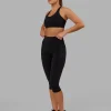 10185-o.g.-fusion-ultra-high-rise-3-4-legging-pockets-black-6.webp O.G. Fusion Ultra High-Rise 3/4 Legging Pockets - Black