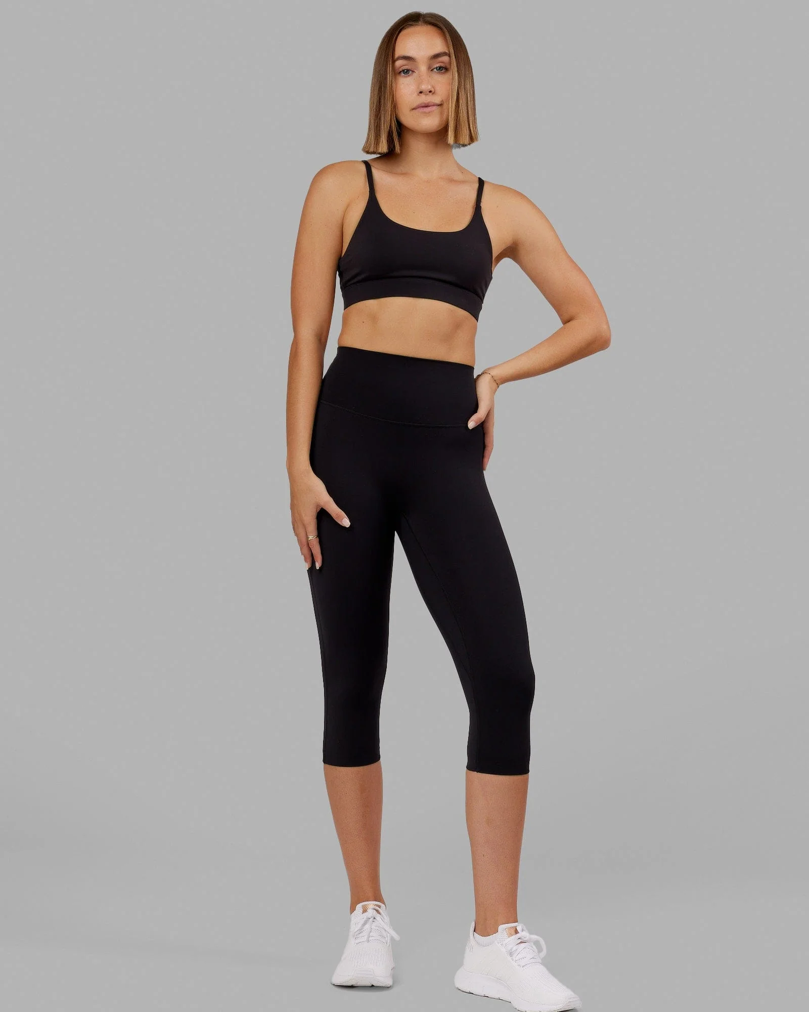 Elixir Ultra High-Rise 3/4 Legging - Black