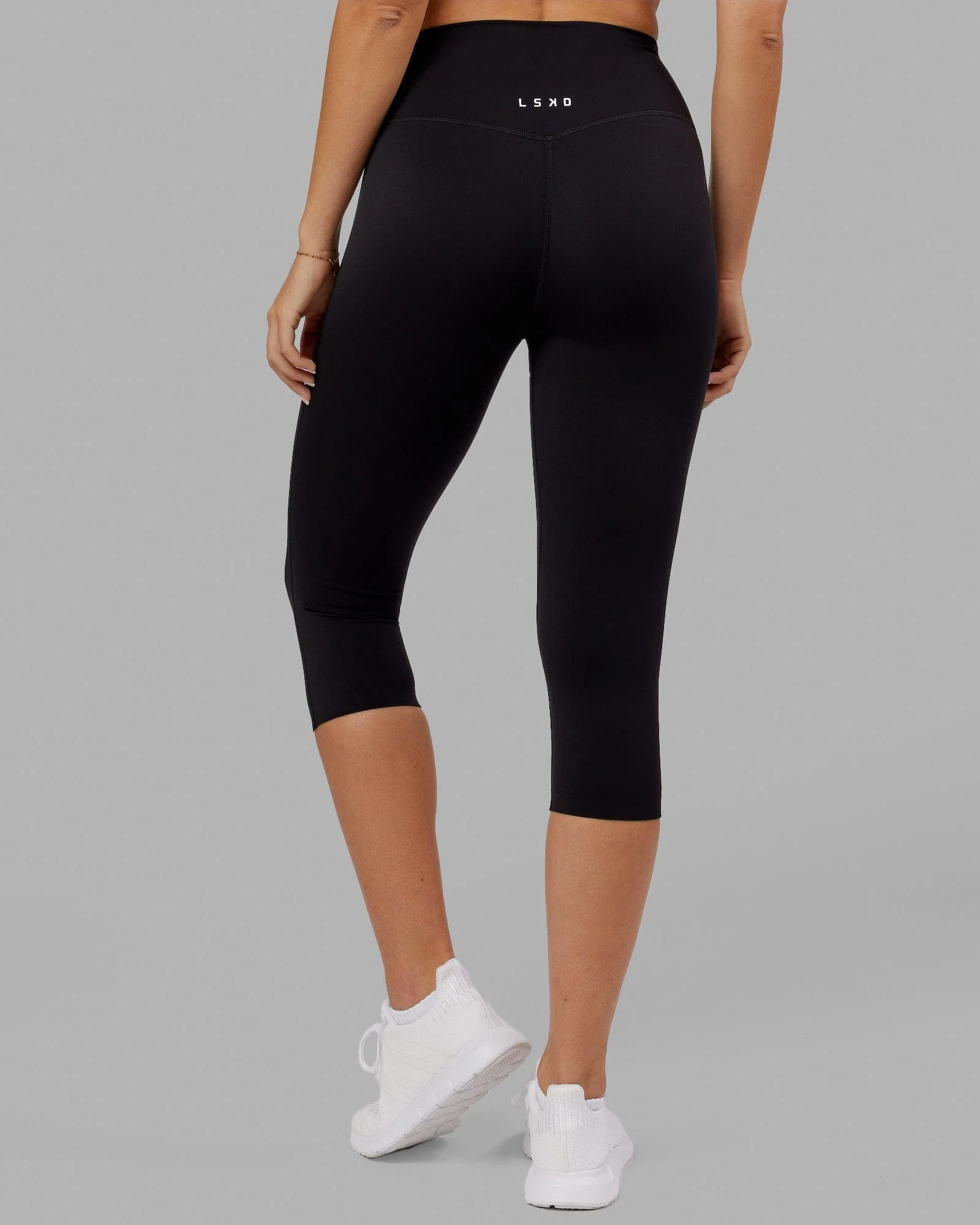 Elixir Ultra High-Rise 3/4 Legging - Black