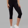 Elixir Ultra High-Rise 3/4 Legging - Black