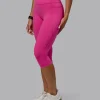 10221-fusion-ultra-high-rise-3-4-legging-pockets-fuchsia-pink-6.webp Fusion Ultra High-Rise 3/4 Legging Pockets - Fuchsia Pink