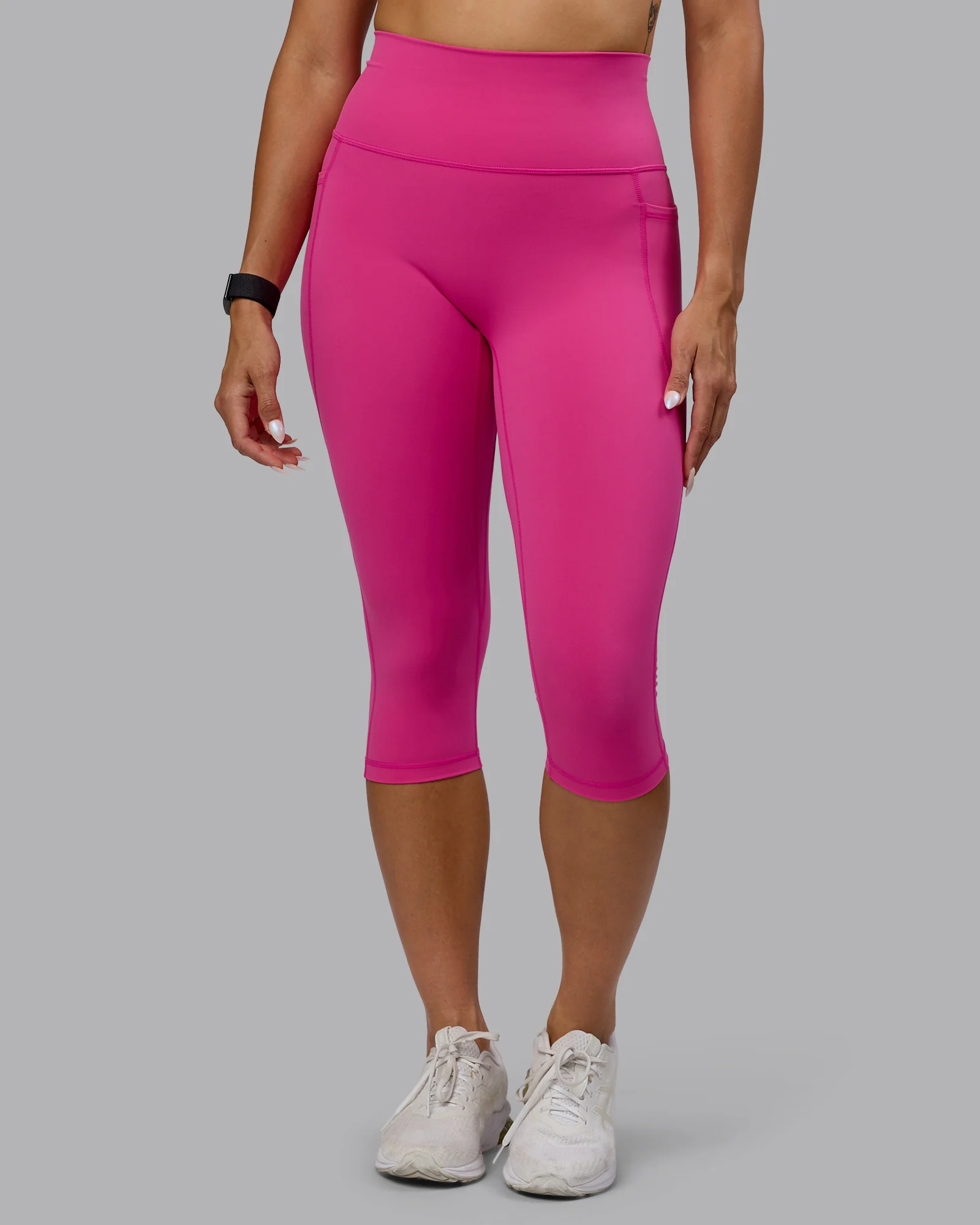 10221-fusion-ultra-high-rise-3-4-legging-pockets-fuchsia-pink-8.webp Fusion Ultra High-Rise 3/4 Legging Pockets - Fuchsia Pink