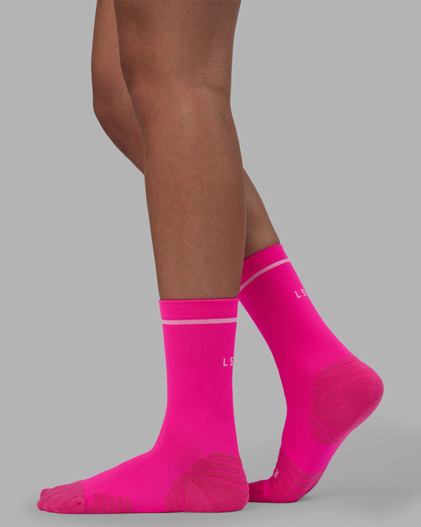 1024-fast-performance-crew-socks-neon-pink-white-1.webp Fast Performance Crew Socks - Neon Pink-White