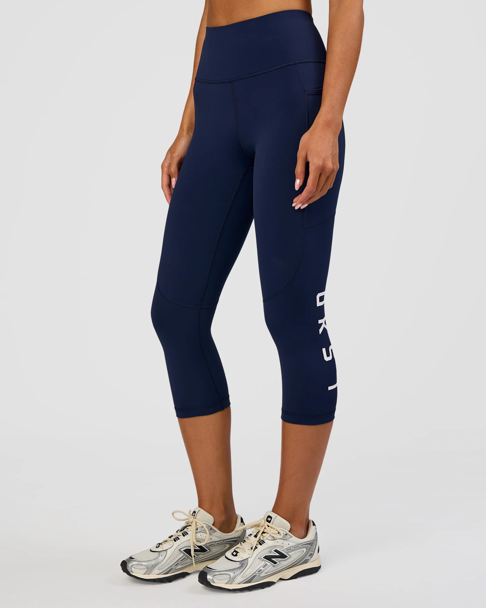Rep Ultra High-Rise 3/4 Legging Pockets - Future Navy-White