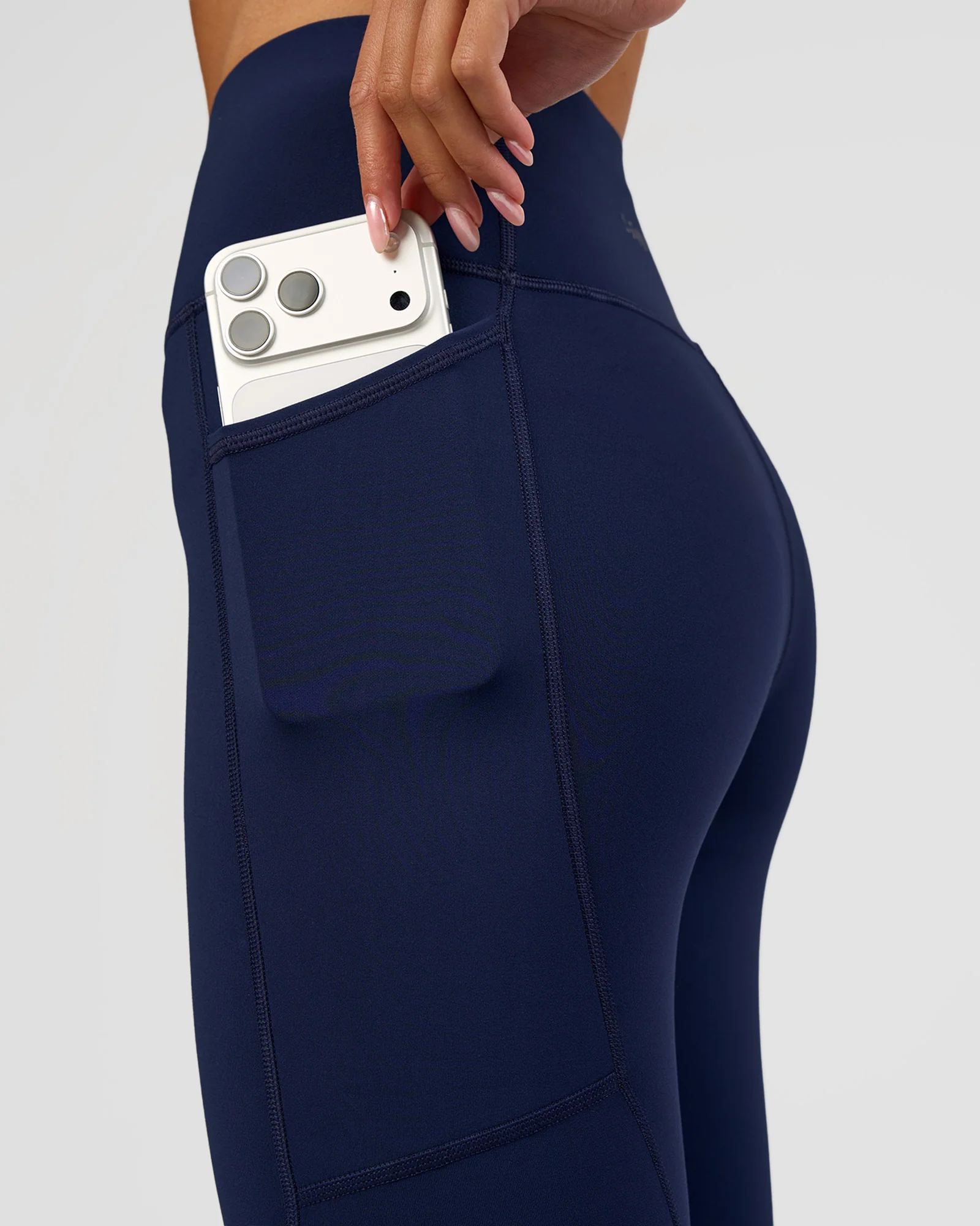 Rep Ultra High-Rise 3/4 Legging Pockets - Future Navy-White