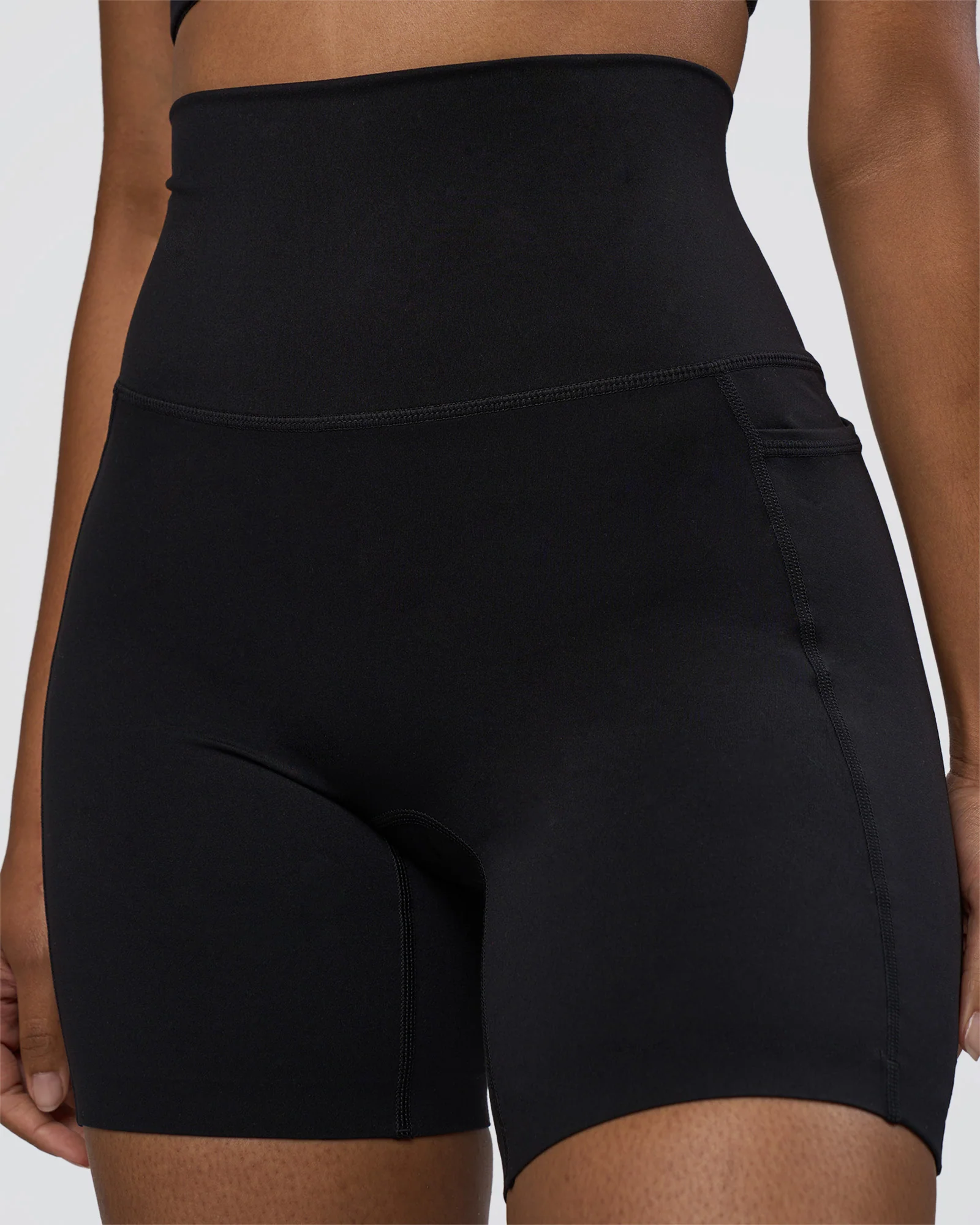 10275-elixir-ultra-high-rise-6-short-pockets-black-3.webp Elixir Ultra High-Rise 6" Short Pockets - Black