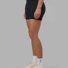 Fusion V-Contour Ultra High-Rise 6" Short Pockets - Black