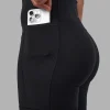 Fusion V-Contour Ultra High-Rise 6" Short Pockets - Black