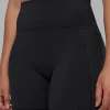 Fusion V-Contour Ultra High-Rise 6" Short Pockets - Black