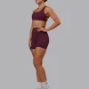 10338-fusion-ultra-high-rise-6-short-pockets-cherry-lacquer-5.webp Fusion Ultra High-Rise 6" Short Pockets - Cherry Lacquer