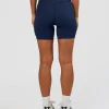 10347-elixir-ultra-high-rise-6-short-pockets-future-navy-4.webp Elixir Ultra High-Rise 6” Short Pockets - Future Navy