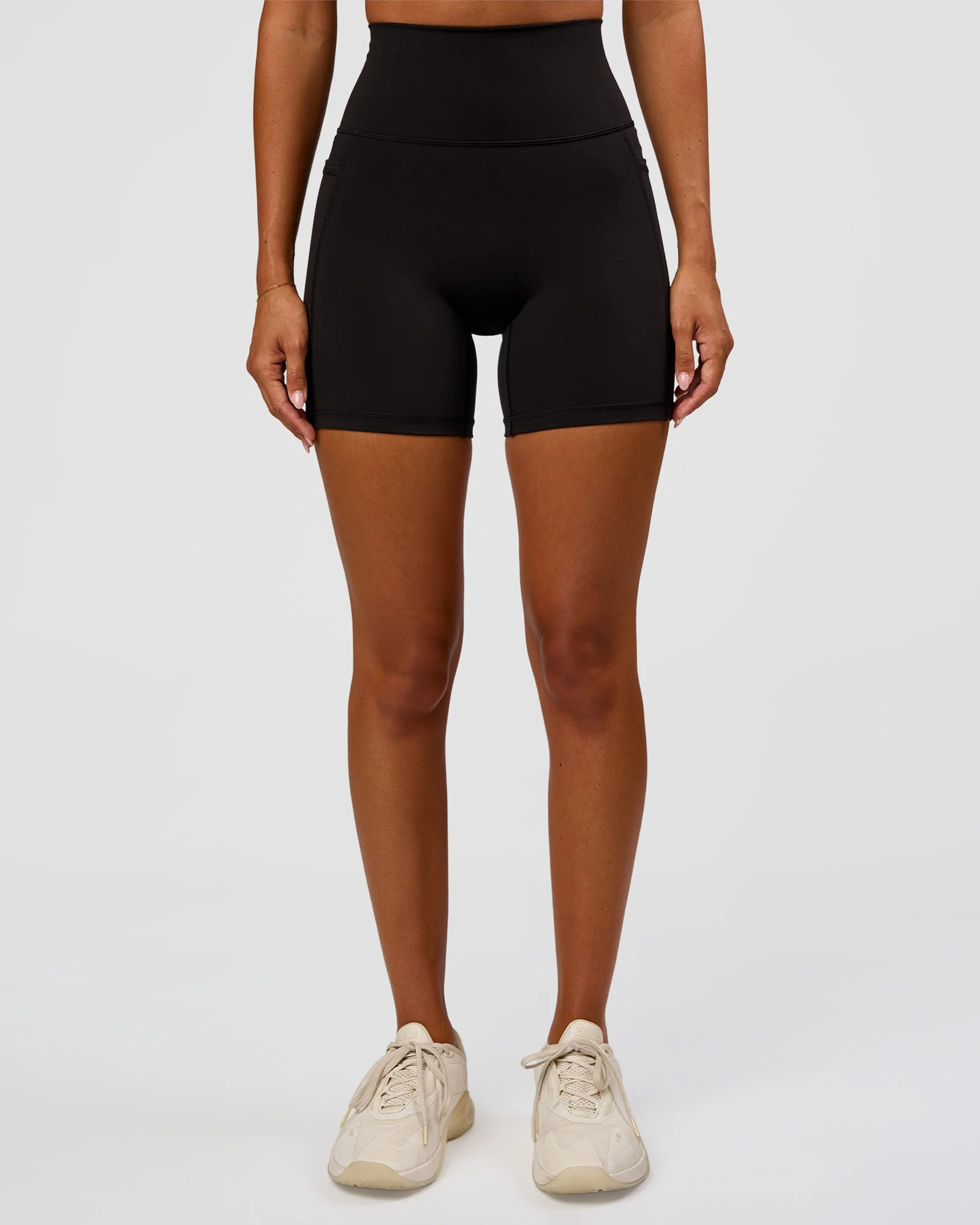 10356-o.g.-fusion-ultra-high-rise-6-short-pockets-black-8.webp O.G. Fusion Ultra High-Rise 6" Short Pockets - Black