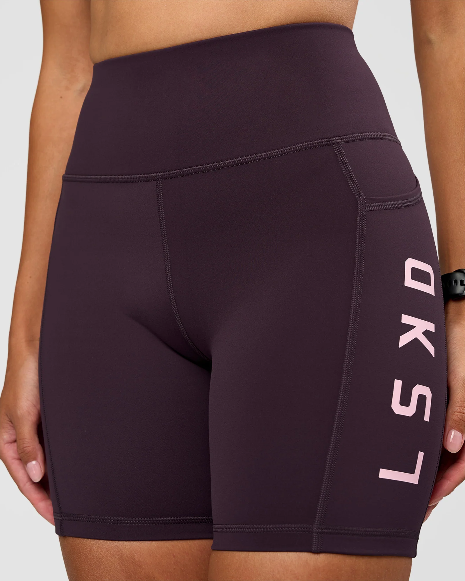 Rep Ultra High-Rise 6" Short Pockets - Midnight Plum-Marshmallow
