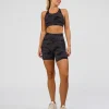 10428-fusion-ultra-high-rise-6-short-pockets-black-tie-dye-3.webp Fusion Ultra High-Rise 6" Short Pockets - Black Tie Dye