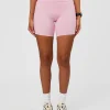 10446-fusion-v-contour-ultra-high-rise-6-short-pockets-marshmallow-5.webp Fusion V-Contour Ultra High-Rise 6" Short Pockets - Marshmallow