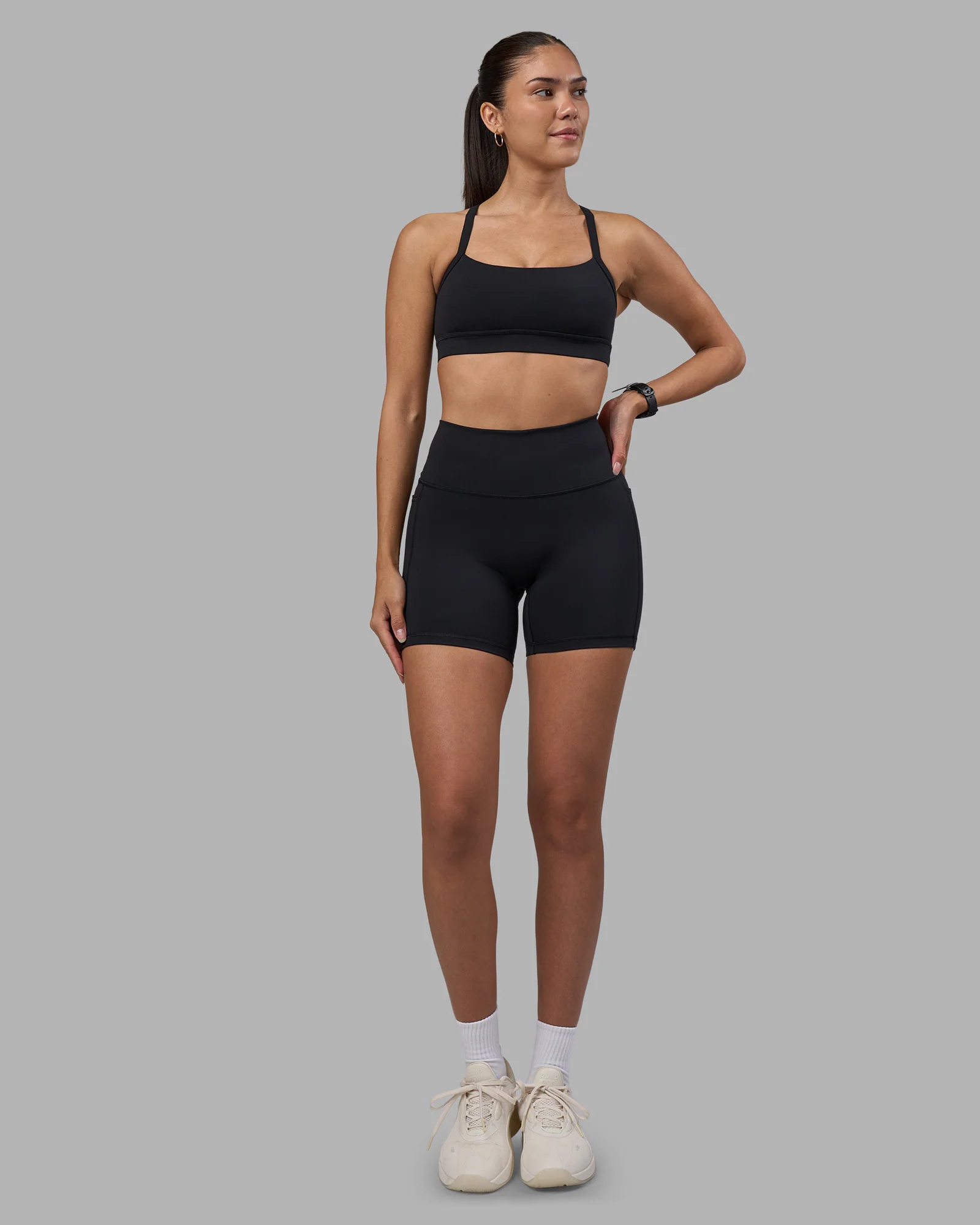 10455-fusion-high-rise-6-short-pockets-black-5.webp Fusion High-Rise 6" Short Pockets - Black