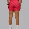 10464-fusion-ultra-high-rise-6-short-pockets-red-vitality-print-3.webp Fusion Ultra High-Rise 6" Short Pockets - Red Vitality Print