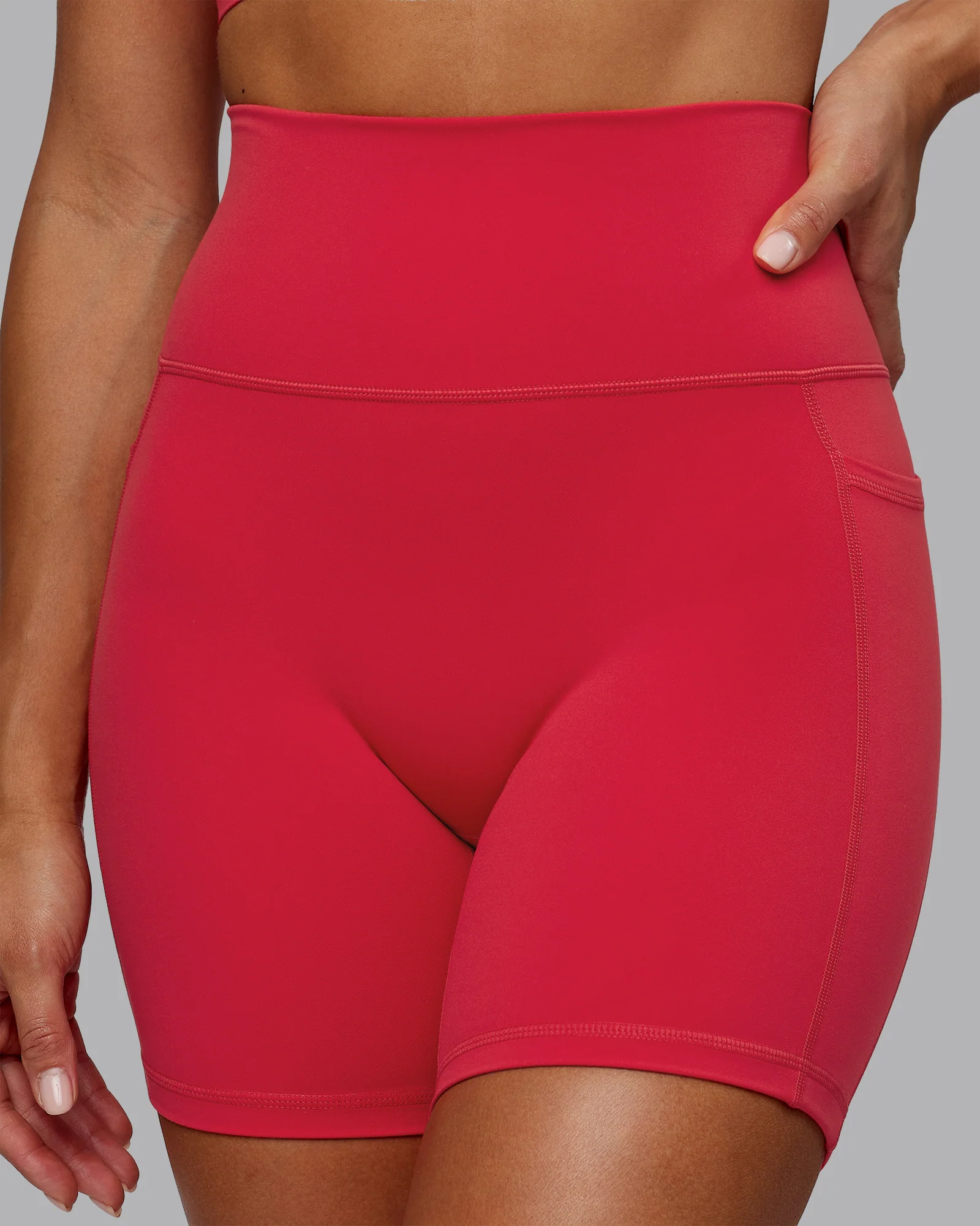 O.G. Fusion Ultra High-Rise 6" Short Pockets - Scarlet