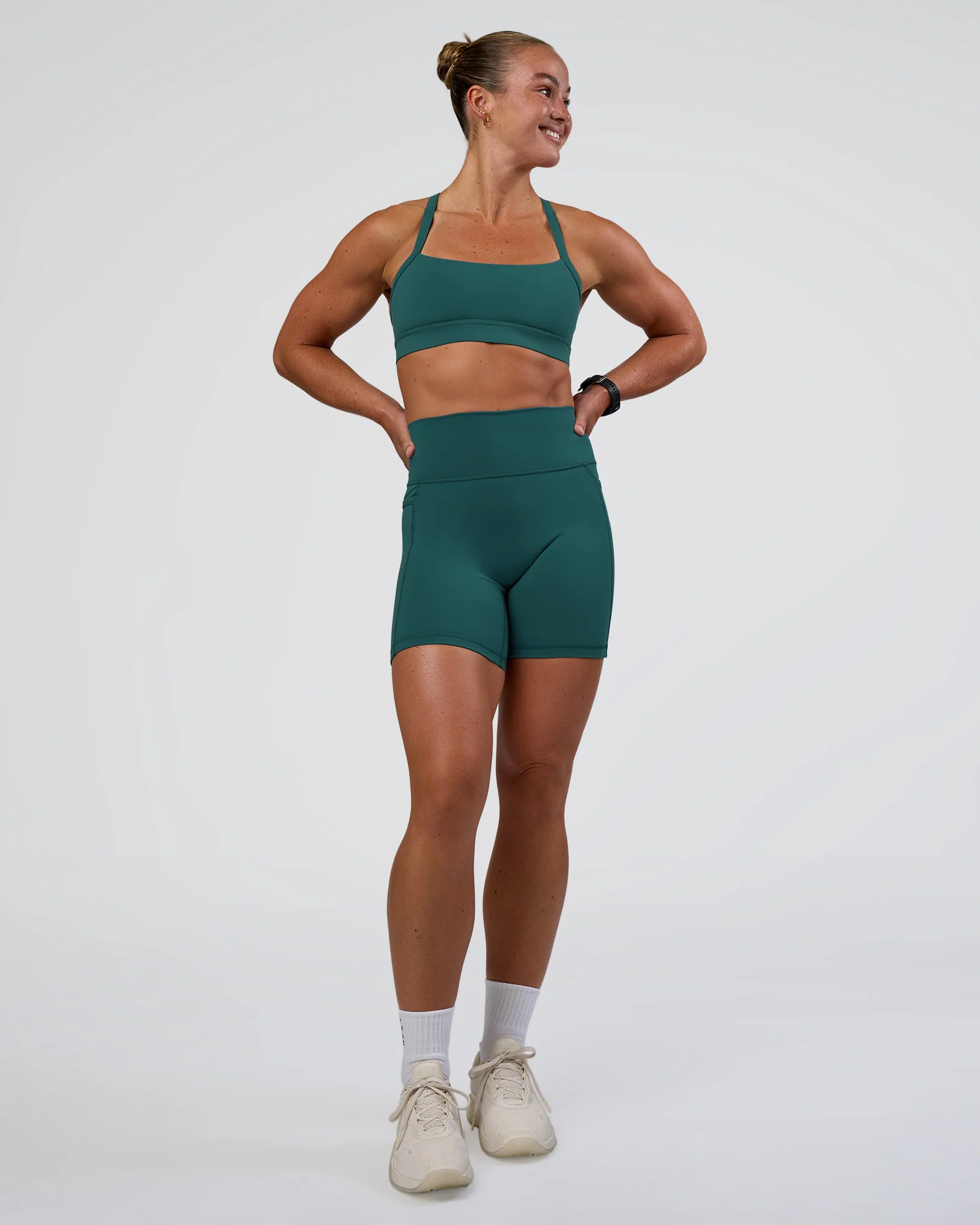 10572-fusion-ultra-high-rise-6-short-pockets-transformative-teal-1.webp Fusion Ultra High-Rise 6" Short Pockets - Transformative Teal