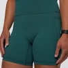 10572-fusion-ultra-high-rise-6-short-pockets-transformative-teal-6.webp Fusion Ultra High-Rise 6" Short Pockets - Transformative Teal