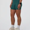 10572-fusion-ultra-high-rise-6-short-pockets-transformative-teal-7.webp Fusion Ultra High-Rise 6" Short Pockets - Transformative Teal