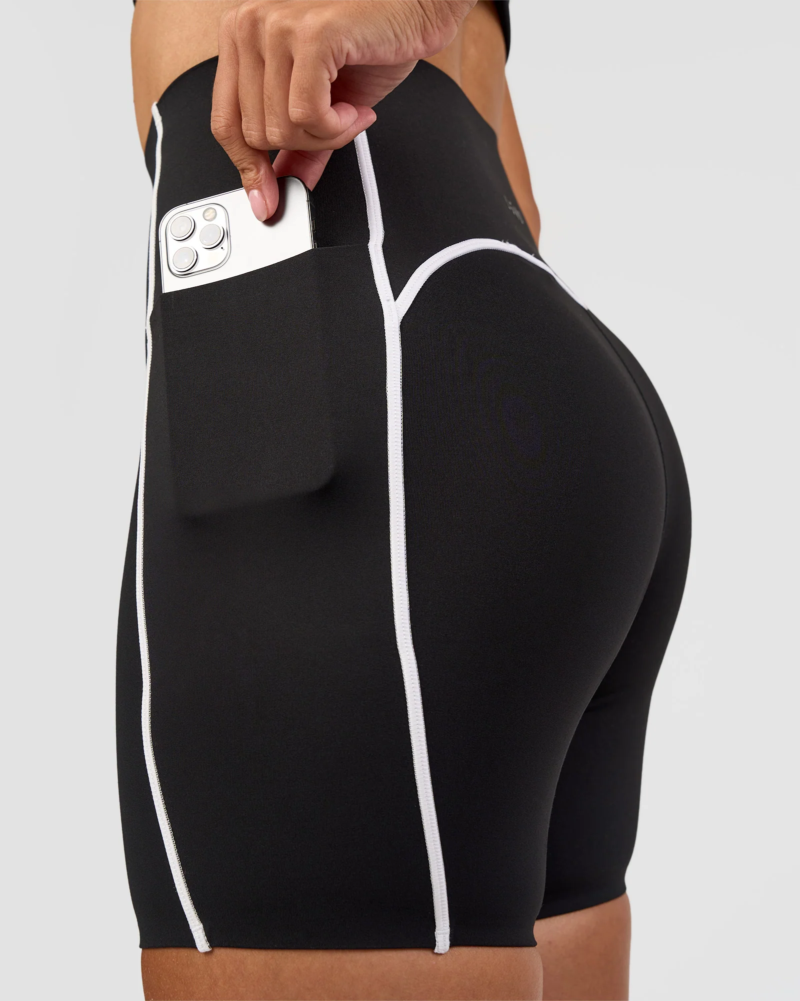 10640-black-2xs-black-2xs-variation-1.webp Power Ultra High-Rise 6" Short Pockets - Black