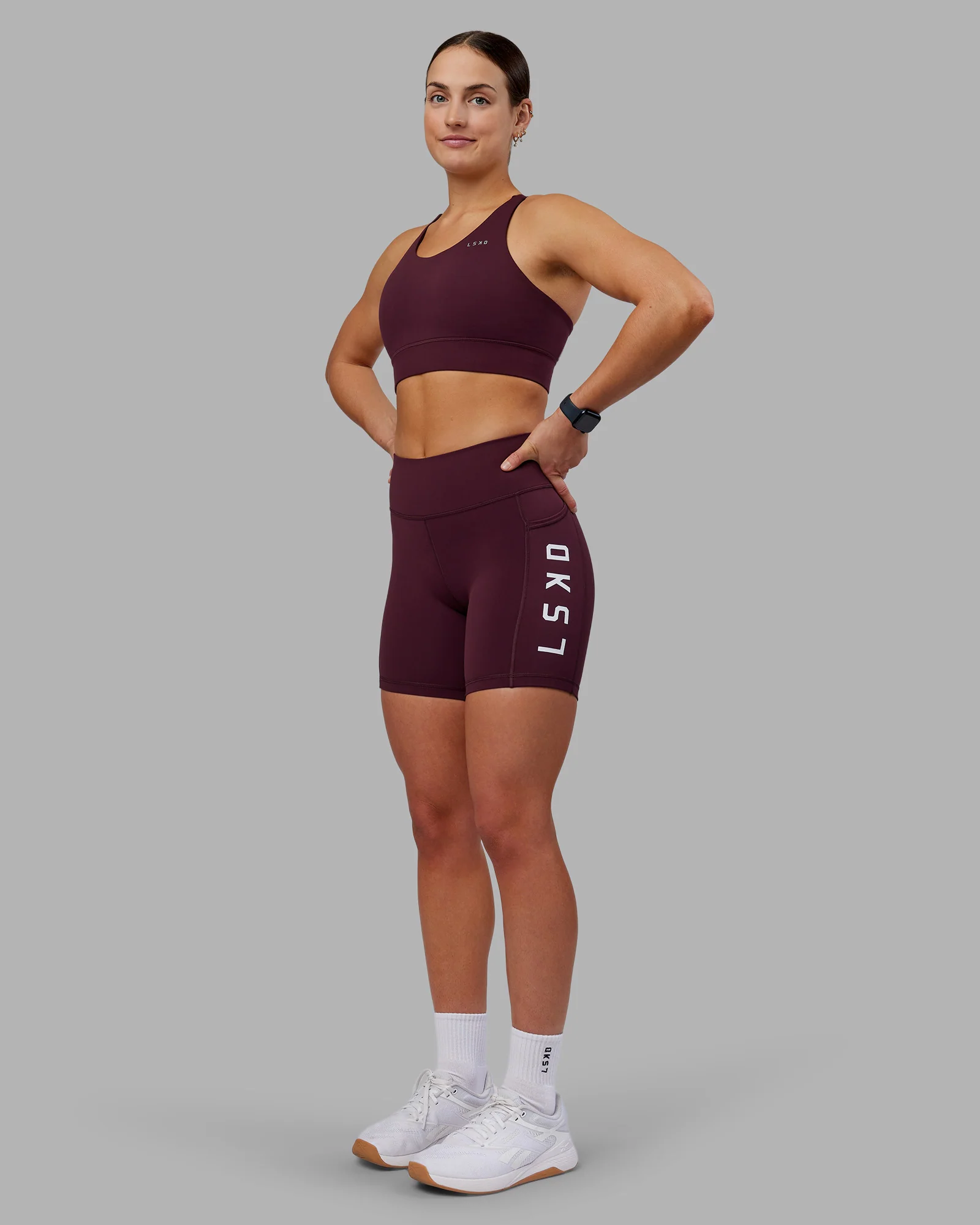 10738-rep-ultra-high-rise-6-short-pockets-cherry-lacquer-white-5.webp Rep Ultra High-Rise 6" Short Pockets - Cherry Lacquer-White
