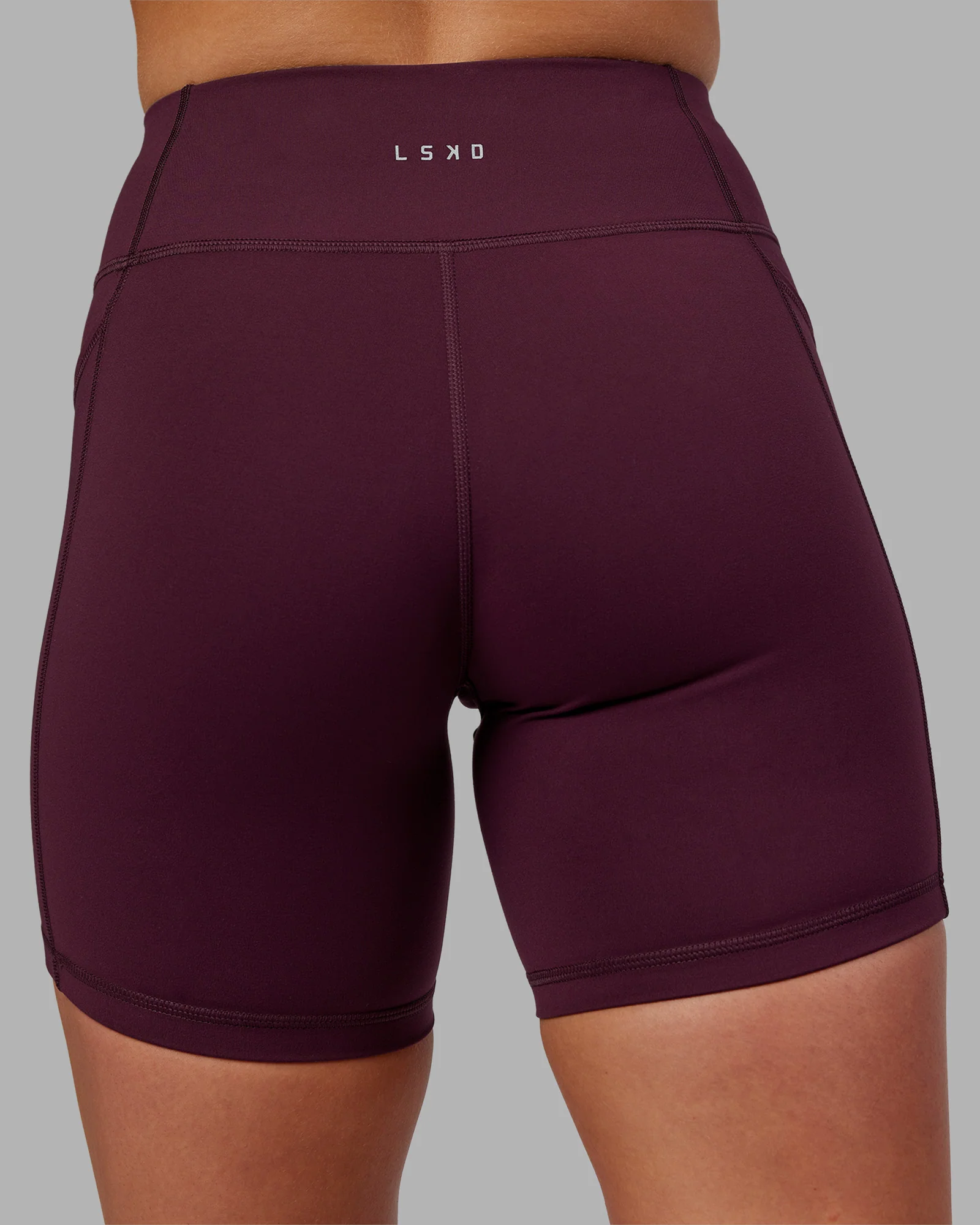 10738-rep-ultra-high-rise-6-short-pockets-cherry-lacquer-white-9.webp Rep Ultra High-Rise 6" Short Pockets - Cherry Lacquer-White