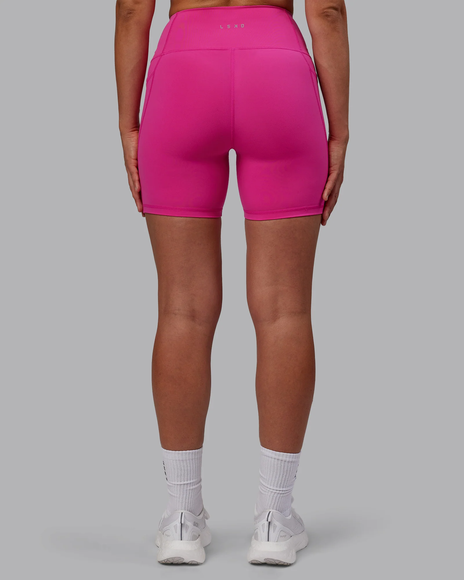 Flux Ultra High-Rise 6" Short Pockets - Fuchsia Pink