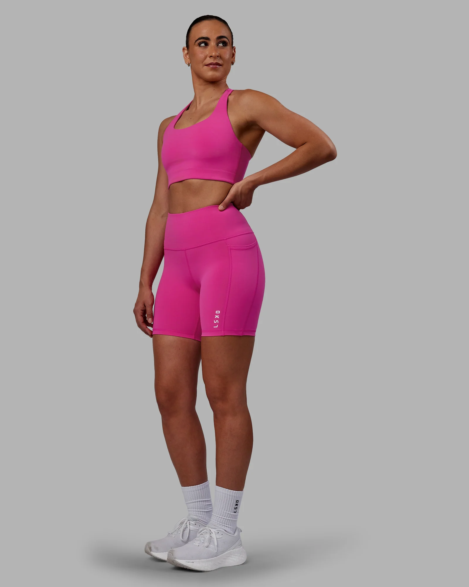 Flux Ultra High-Rise 6" Short Pockets - Fuchsia Pink