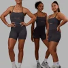 10874-bree-masters-fusion-ultra-high-rise-6-short-pockets-stormy-5.webp Bree Masters Fusion Ultra High-Rise 6" Short Pockets - Stormy