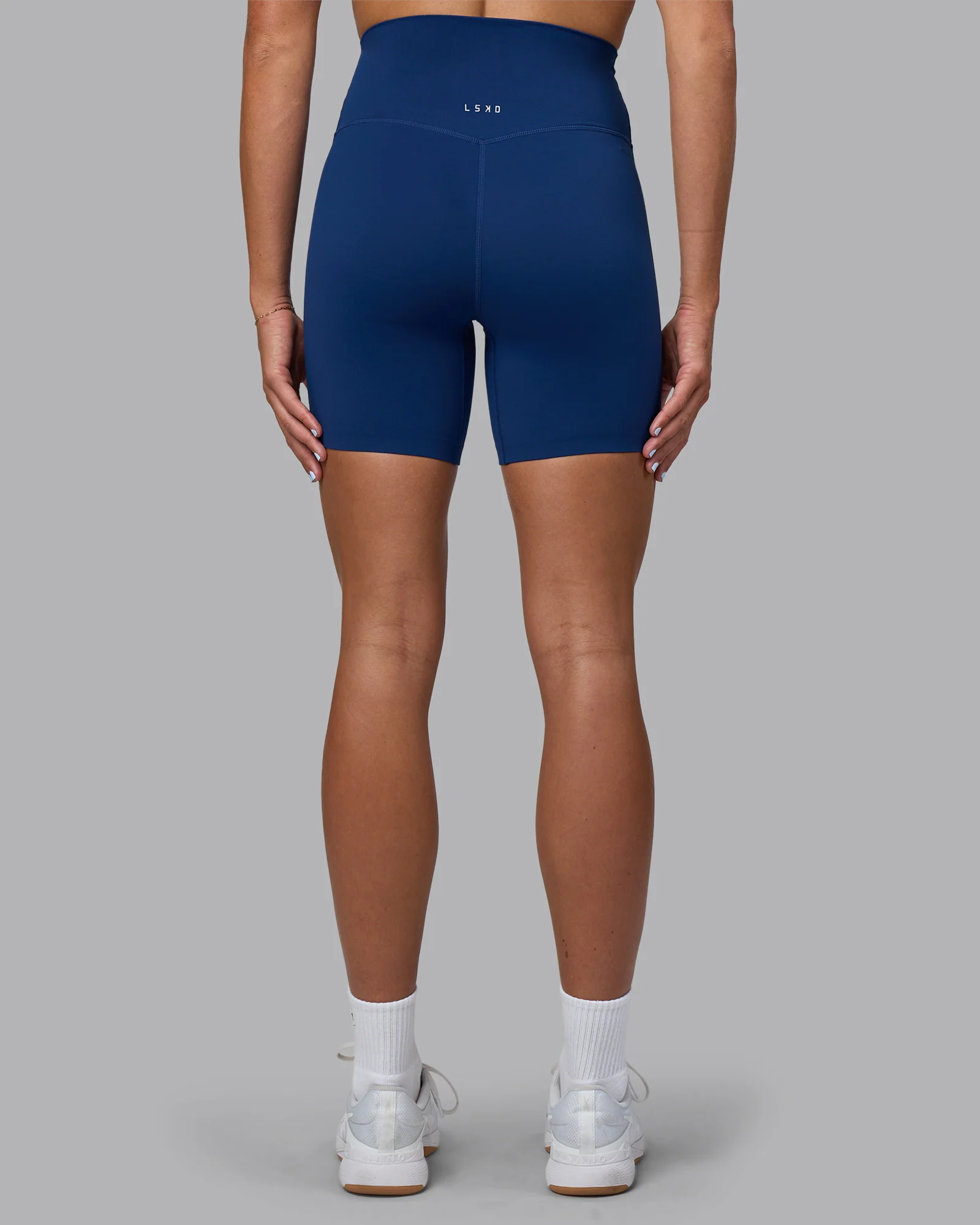 10883-elixir-ultra-high-rise-6-short-midnight-blue-7.webp Elixir Ultra High-Rise 6" Short - Midnight Blue