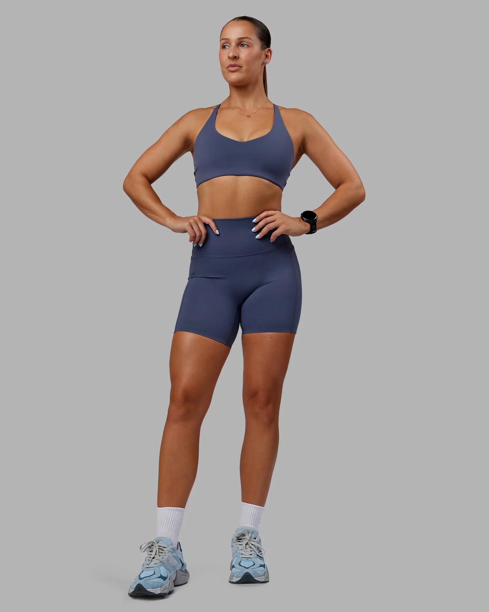 10892-abs-elixir-ultra-high-rise-6-short-pockets-nightshadow-blue-7.webp Abs Elixir Ultra High-Rise 6" Short Pockets - Nightshadow Blue