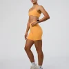 Fusion Ultra High-Rise 6" Short Pockets - Warm Apricot