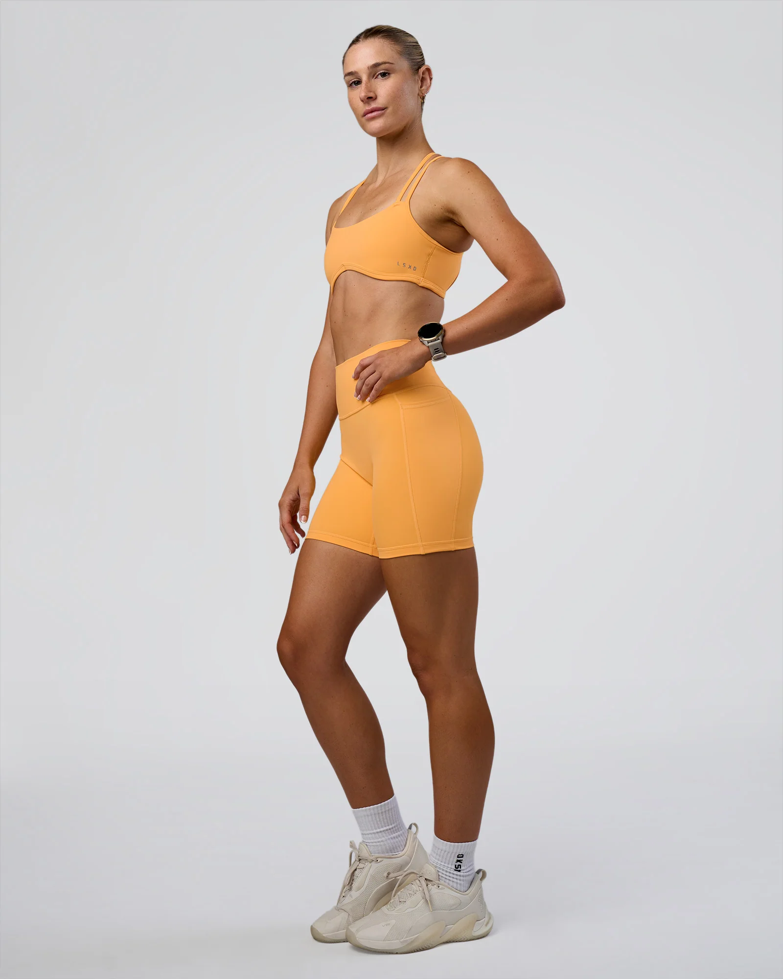 Fusion Ultra High-Rise 6" Short Pockets - Warm Apricot