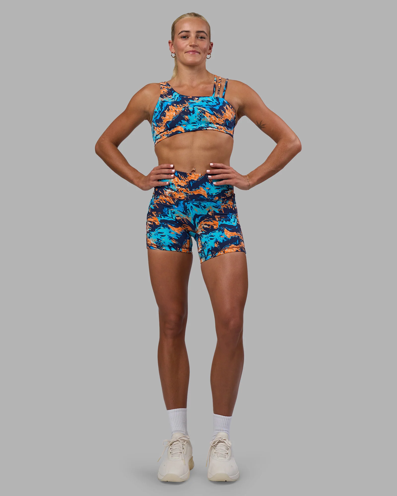 10919-fusion-high-rise-6-short-pockets-react-print-3.webp Fusion High-Rise 6" Short Pockets - React Print