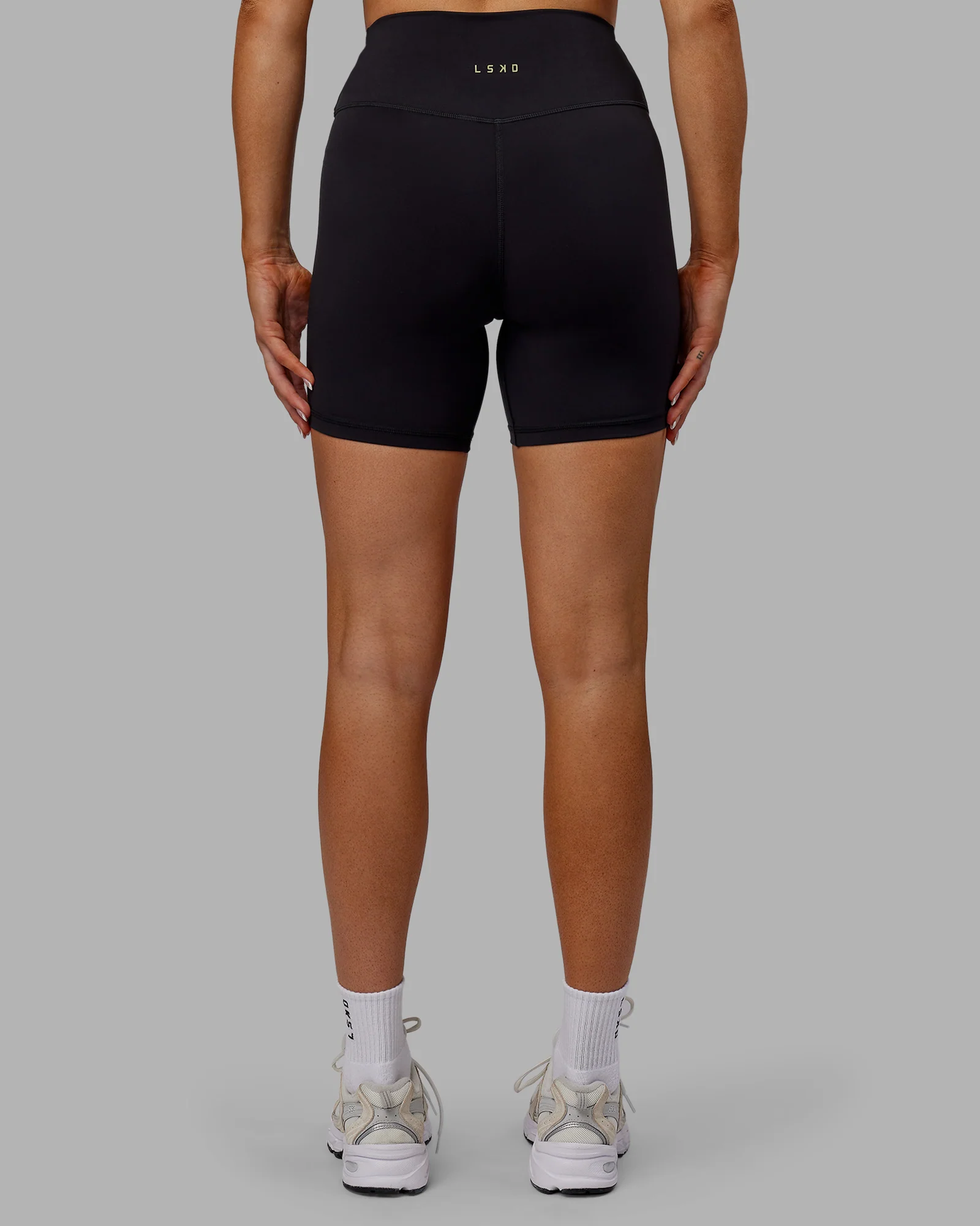 Sara Strike Ultra High-Rise Cross Over Waist 6" Short - Black
