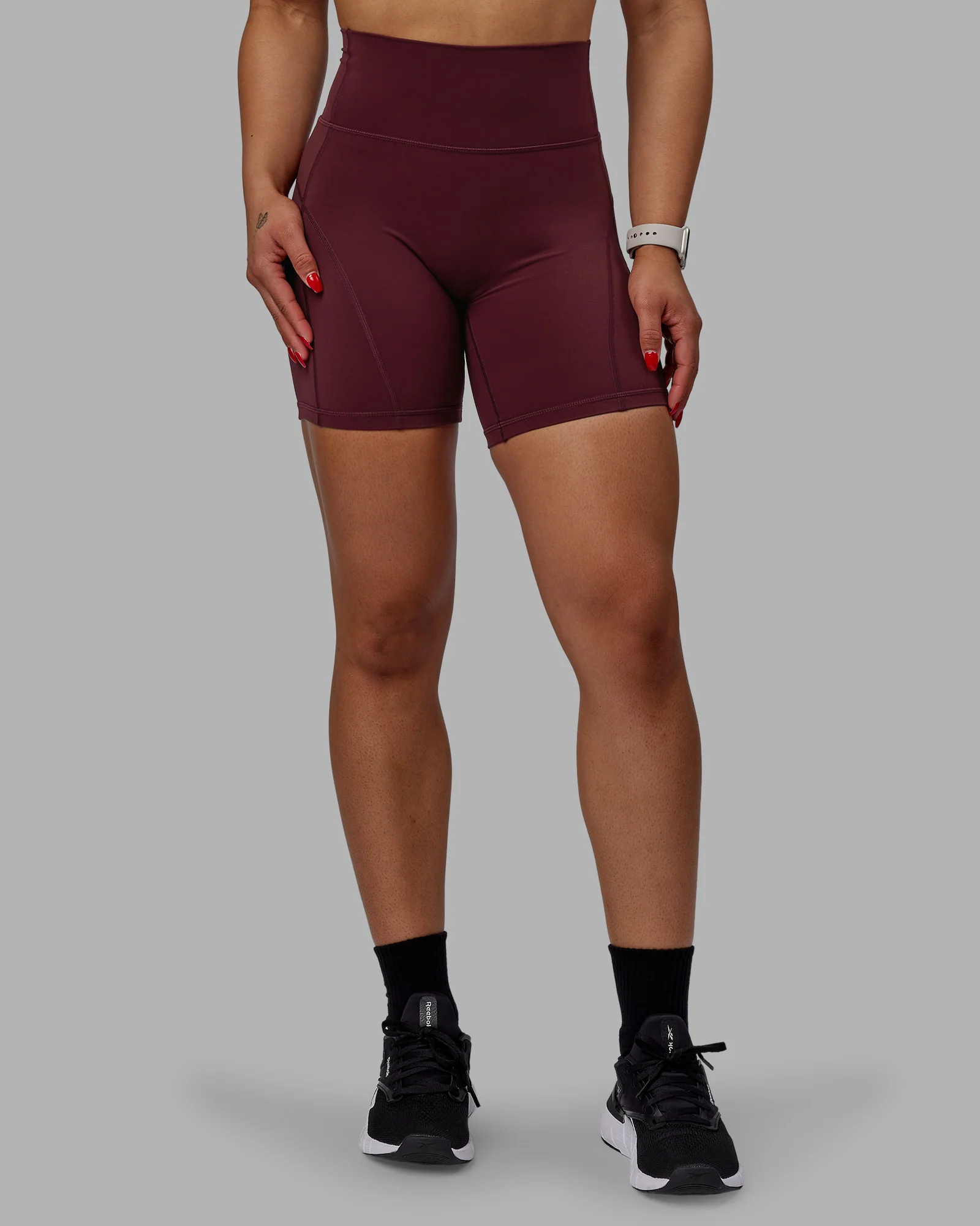 10982-bend-ultra-high-rise-6-short-dark-cherry-9.webp Bend Ultra High-Rise 6" Short - Dark Cherry
