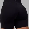 11018-rhythm-elixir-ultra-high-rise-6-short-pockets-black-8.webp Rhythm Elixir Ultra High-Rise 6" Short Pockets - Black