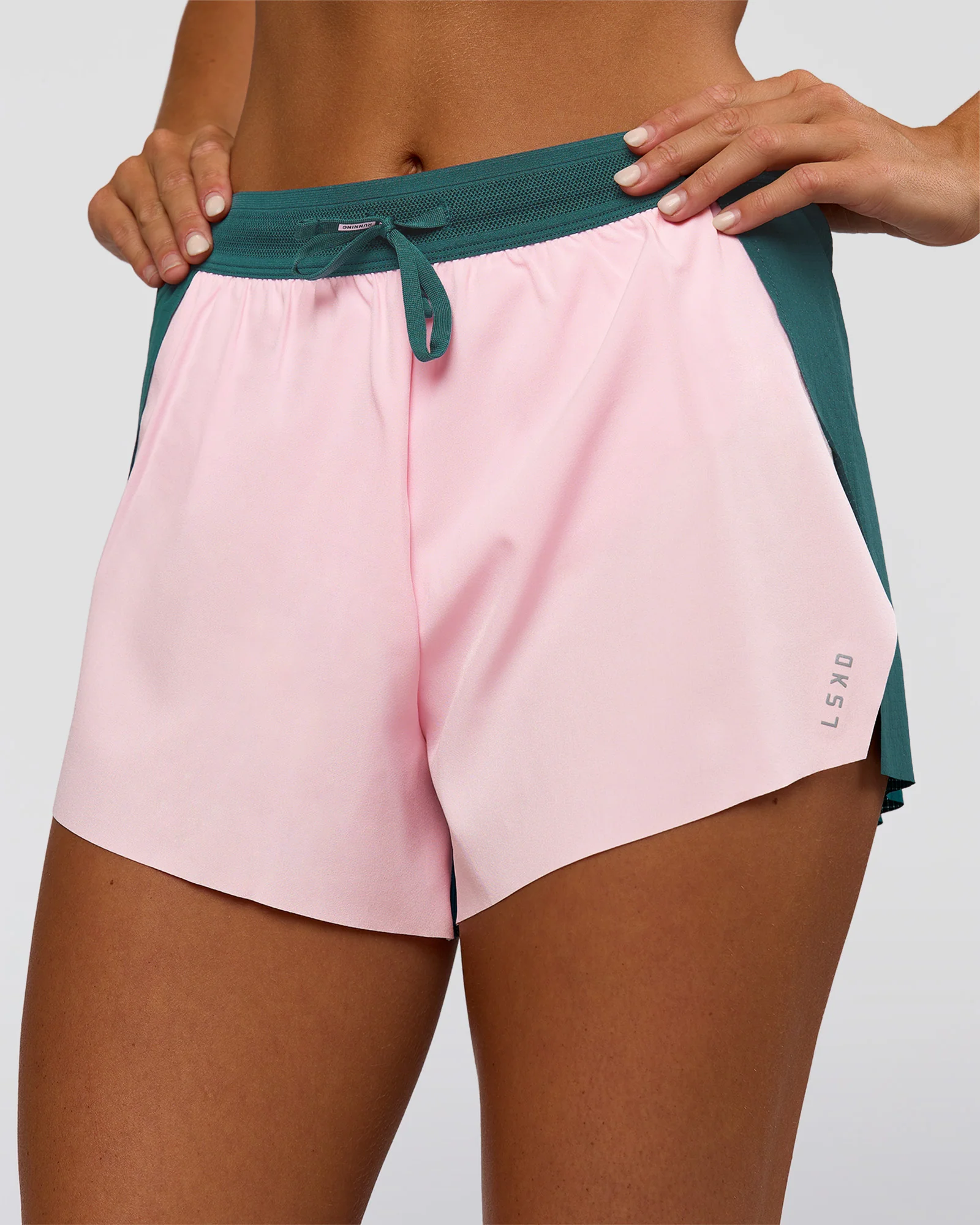 1102-accelerate-3-high-rise-running-short-transformative-teal-marshmallow-5.webp Accelerate 3" High-Rise Running Short - Transformative Teal-Marshmallow