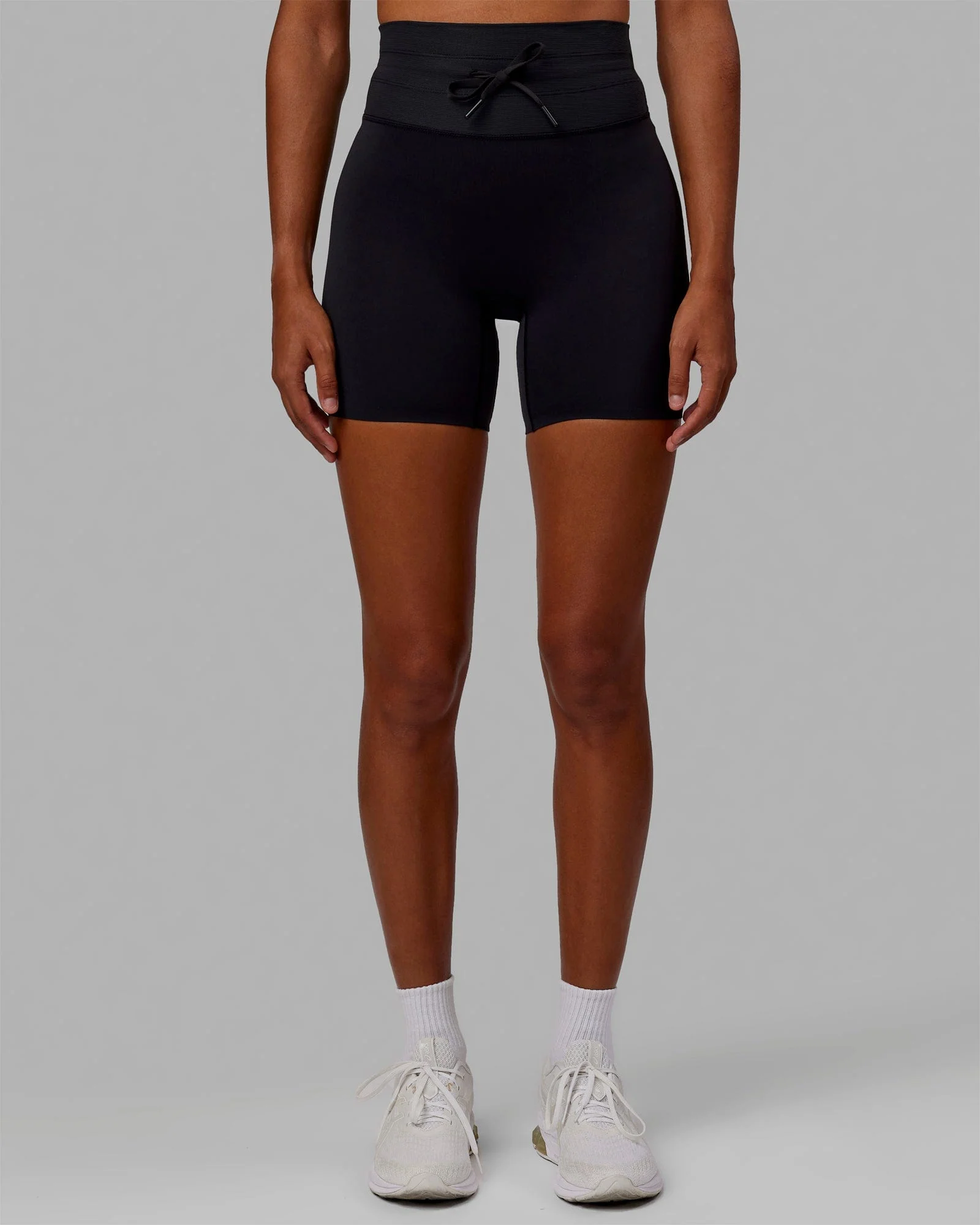 Resistance Ultra High-Rise 6" Short - Black