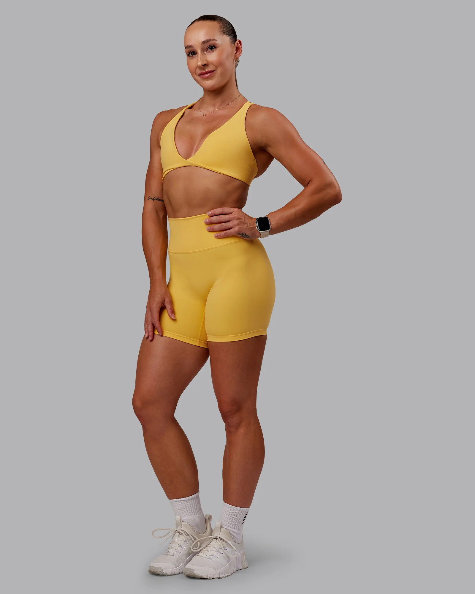 Fusion Ultra High-Rise 6" Short - Banana Cream