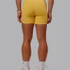 Fusion Ultra High-Rise 6" Short - Banana Cream