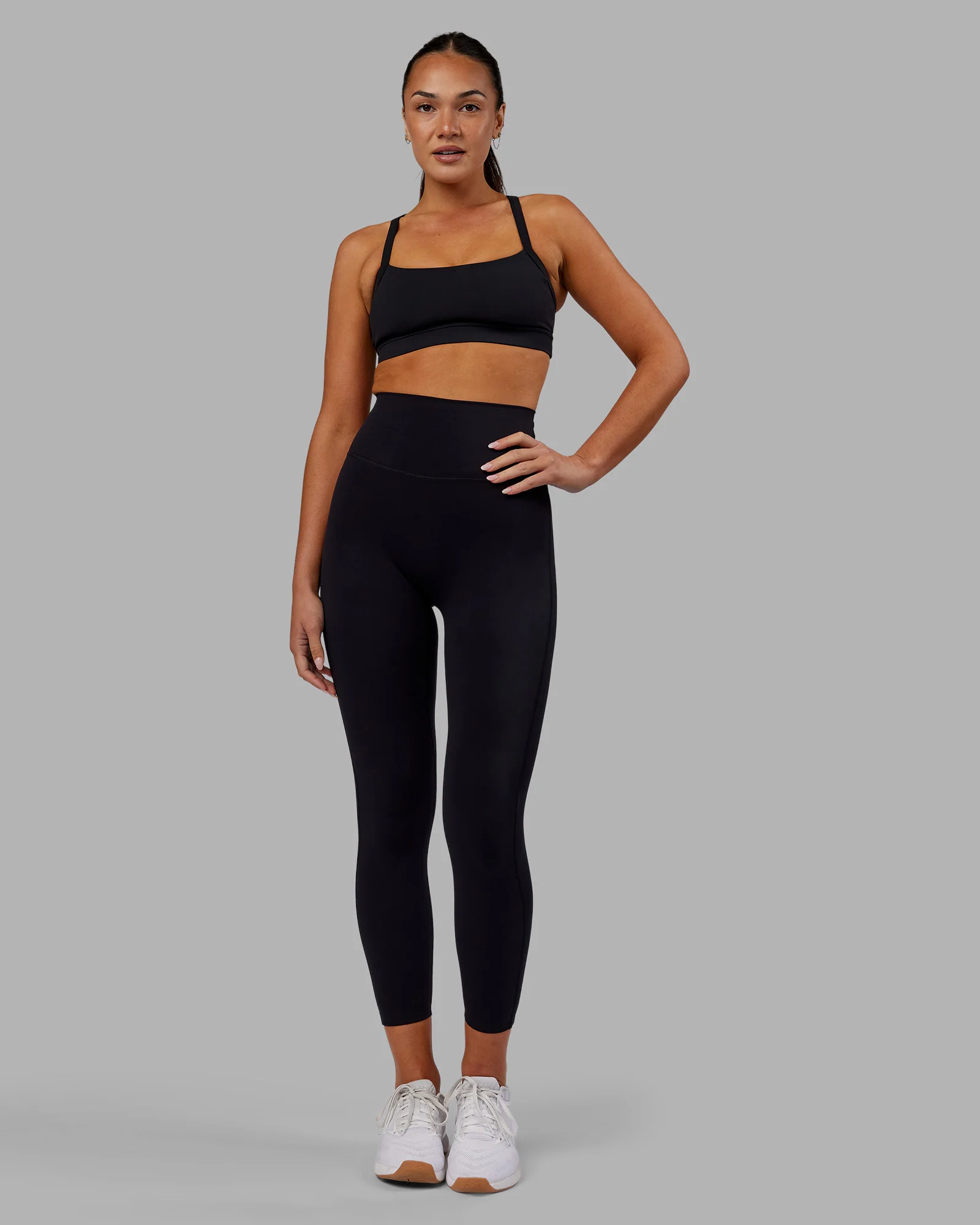 11230-elixir-ultra-high-rise-7-8-legging-black-1.webp Elixir Ultra High-Rise 7/8 Legging - Black